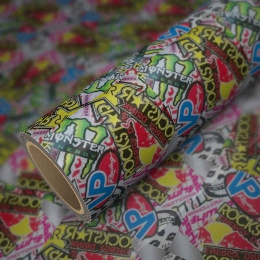 Rouleau de vinyle Hellaflush RockStar posé sur une feuille du même vinyle